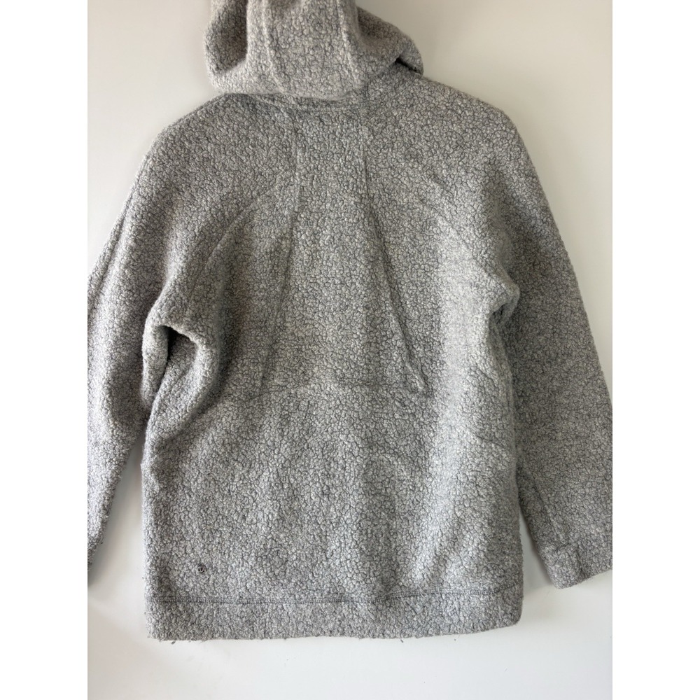 Lululemon Women's So Sherpa Hooded Jacket Grey FUZZY Wool Zip up Coat Size 6 - Picture 4 of 10